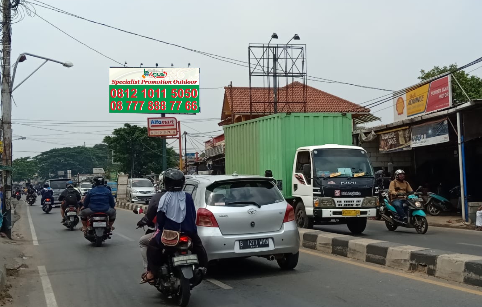 Jl. Raya Parung Ciputat. JKT Bogor. Pertigaan Serua