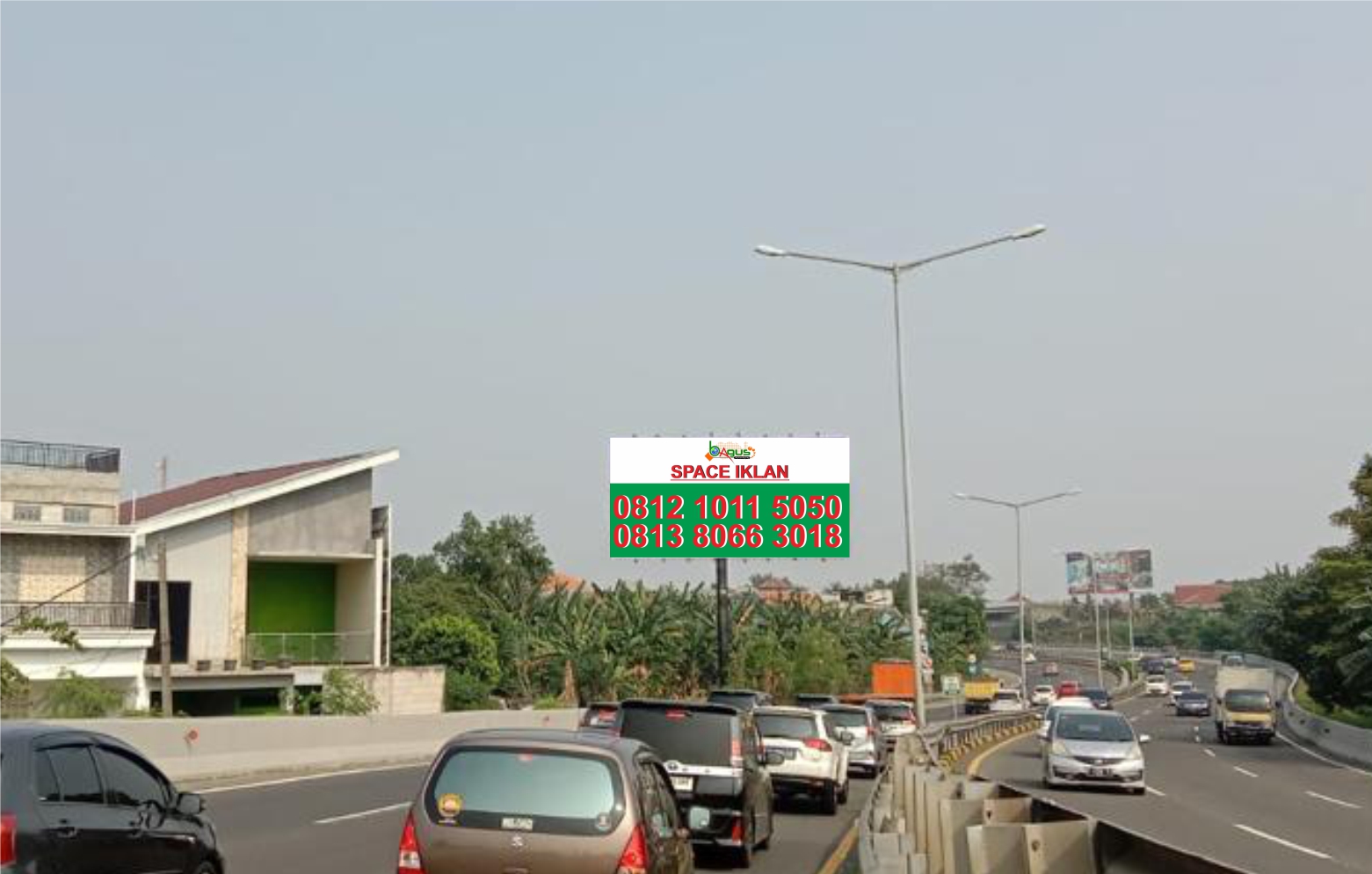 Jl. Tol Jakarta - Serpong, Pondok Betung, Pondok Aren, Tangerang Selatan,15221 ( KM 01.700 )